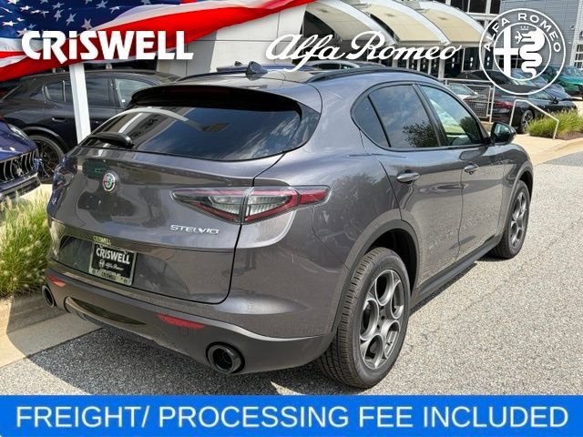 New 2026 Alfa Romeo Stelvio Sprint w/ Convenience Package AWD/4WD image 5