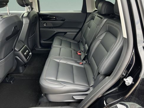New 2026 Lincoln Nautilus Premier w/ Equipment Group 102A AWD/4WD image 25