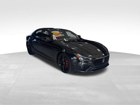 Used 2023 Maserati Ghibli Modena RWD image 7