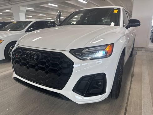 Used 2023 Audi SQ5 Premium Plus w/ Premium Plus Package AWD/4WD image 1