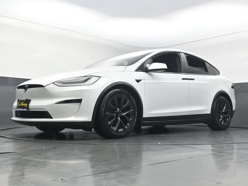 Used 2023 Tesla Model X AWD/4WD image 48