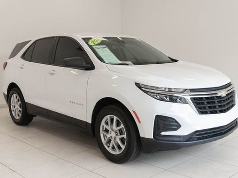 Used 2024 Chevrolet Equinox LS FWD image 7