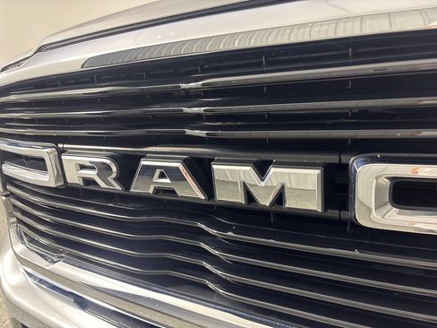 Used 2021 RAM 2500 Big Horn AWD/4WD image 11