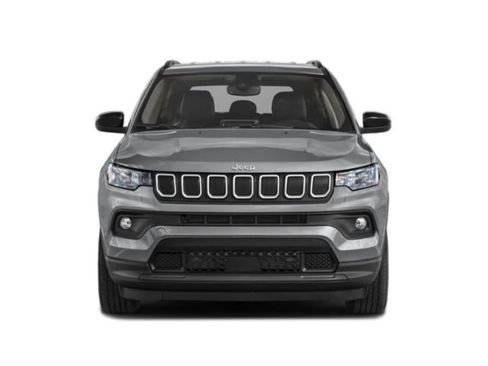 Used 2023 Jeep Compass Latitude AWD/4WD image 4