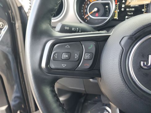 Used 2022 Jeep Wrangler Unlimited Sport AWD/4WD image 27