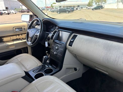 Used 2013 Ford Flex SEL FWD image 13