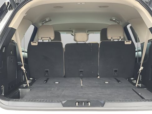 Used 2021 Ford Explorer 2WD image 8
