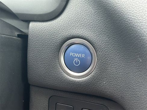 Used 2023 Toyota Tundra Limited image 37