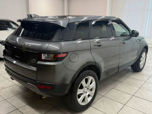 Used 2016 Land Rover Range Rover Evoque SE AWD/4WD image 9
