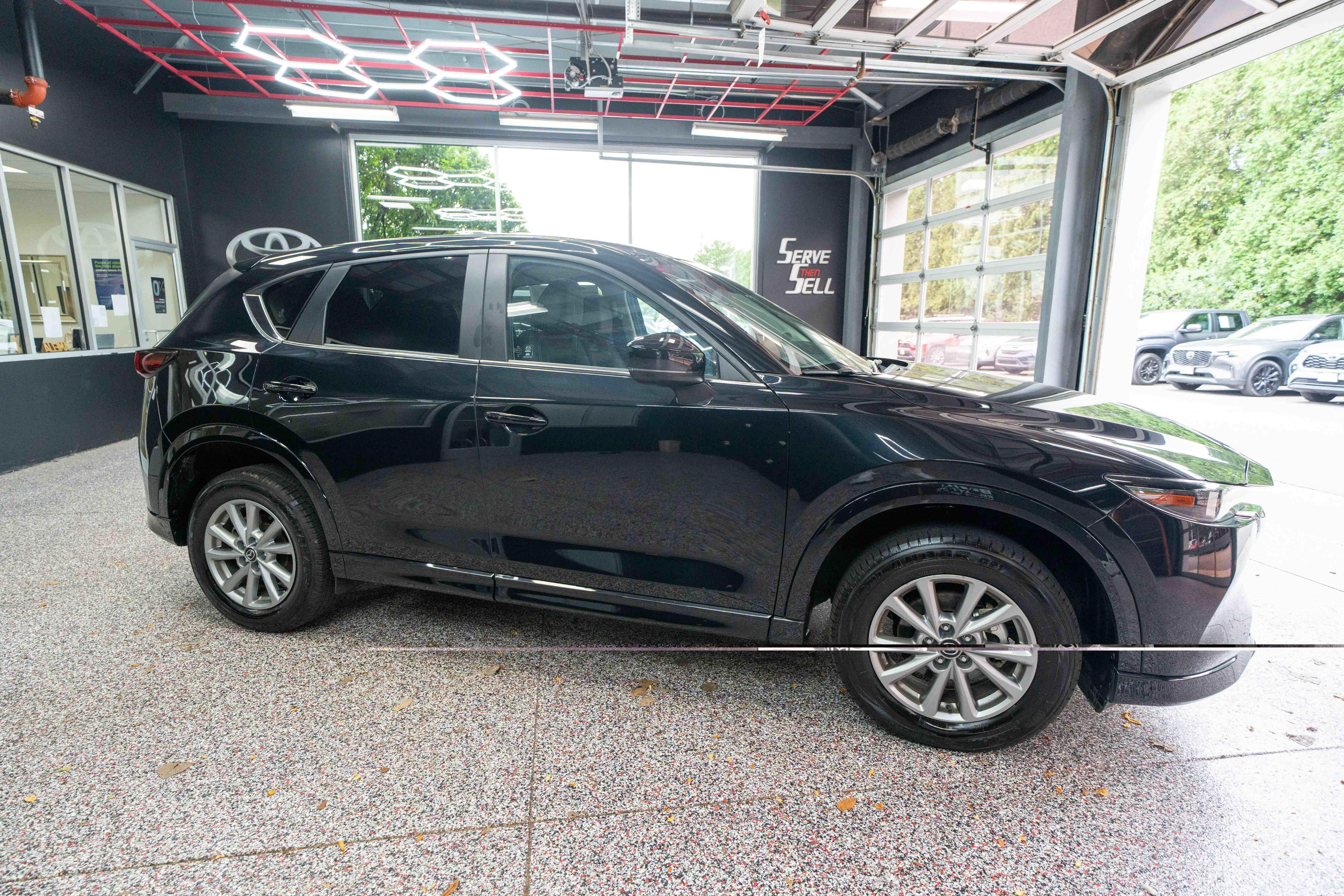 Used 2025 MAZDA CX-5 AWD 2.5 S w/ Preferred Package image 5