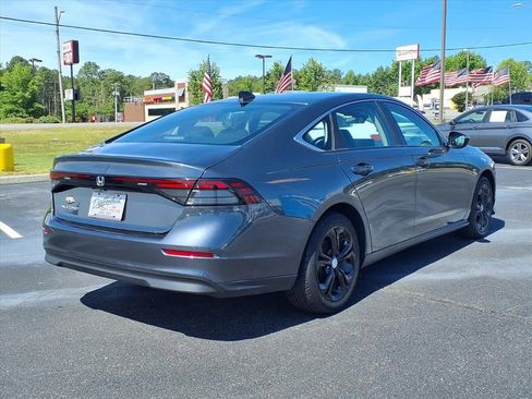 Used 2024 Honda Accord LX image 18