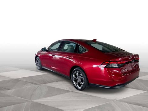 Used 2023 Honda Accord EX image 6