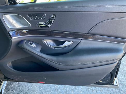 Used 2016 Mercedes-Benz S 550 Sedan image 48