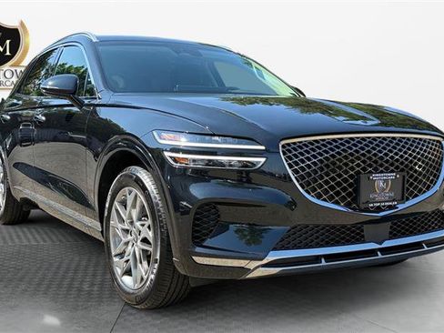 Used 2025 Genesis GV70 2.5T AWD/4WD image 7