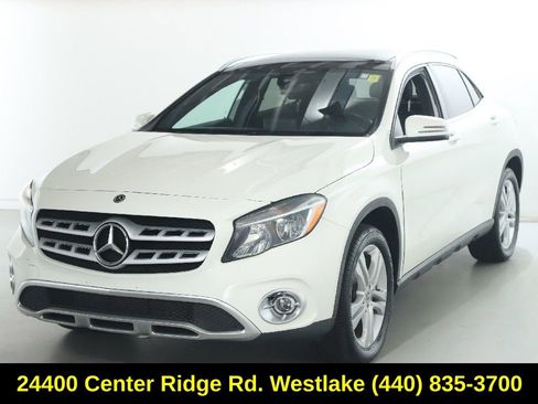 Used 2018 Mercedes-Benz GLA 250 4MATIC image 4