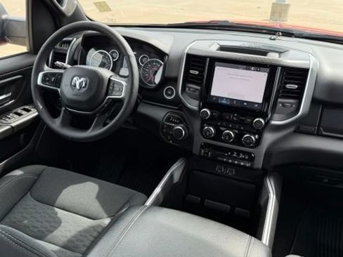 Used 2025 RAM 1500 Big Horn AWD/4WD image 30