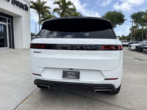 Used 2024 Land Rover Range Rover Sport Dynamic SE image 25