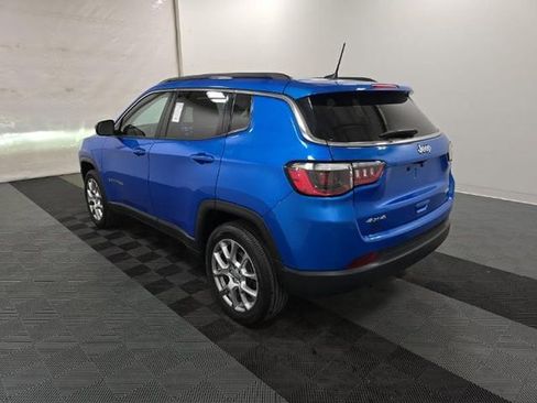 Used 2022 Jeep Compass Latitude AWD/4WD image 7