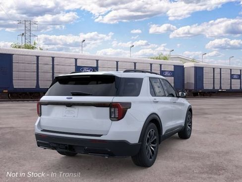 New 2026 Ford Explorer ST-Line RWD image 8