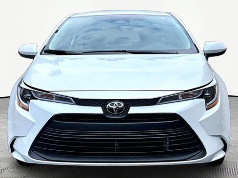 Certified 2026 Toyota Corolla LE FWD image 4