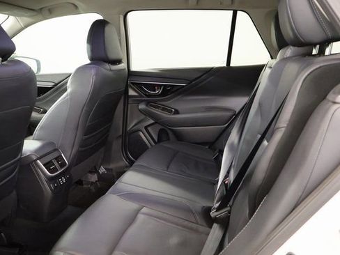 Certified 2025 Subaru Outback Limited image 30