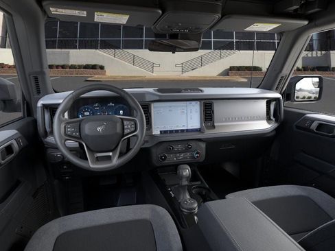 New 2026 Ford Bronco 4-Door AWD/4WD image 9