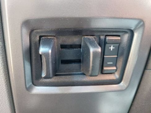 Used 2018 Ford F150 XLT AWD/4WD image 14