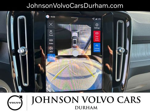 New 2026 Volvo XC40 B4 Plus w/ Climate Package image 15