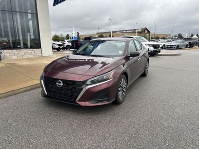 Used 2025 Nissan Altima 2.5 SV