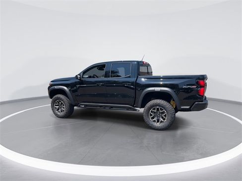 Used 2024 Chevrolet Colorado ZR2 w/ Technology Package image 6