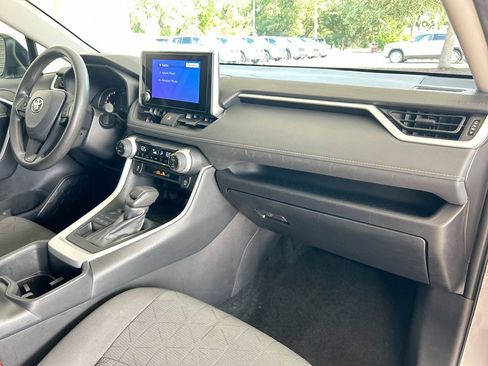 Used 2024 Toyota RAV4 XLE image 34