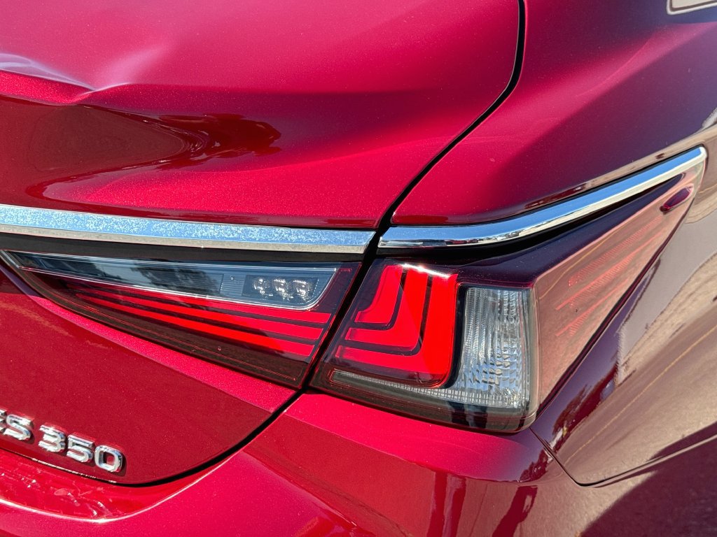 Used 2020 Lexus ES 350 w/ Premium Package FWD image 33