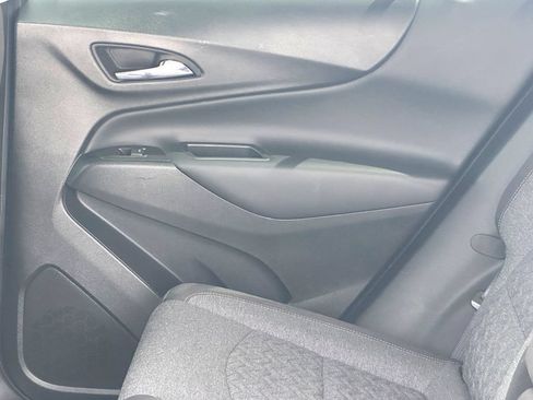 Used 2023 Chevrolet Equinox LT FWD image 27