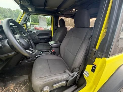 Used 2022 Jeep Wrangler Sport AWD/4WD image 11