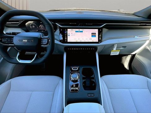 New 2026 Jeep Cherokee Laredo AWD/4WD image 10