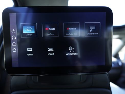 Used 2025 GMC Yukon AT4 Ultimate image 15