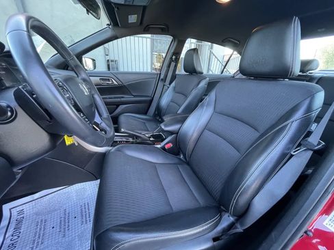 Used 2017 Honda Accord Sport image 11