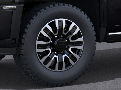 New 2026 GMC Sierra 3500 Denali Ultimate w/ LPO, Black Badging Package AWD/4WD image 10