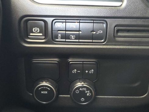 Certified 2022 Chevrolet Tahoe RST w/ Luxury Package image 21