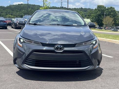 Used 2024 Toyota Corolla LE FWD image 8