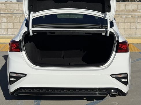 Used 2021 Kia Forte LXS image 13