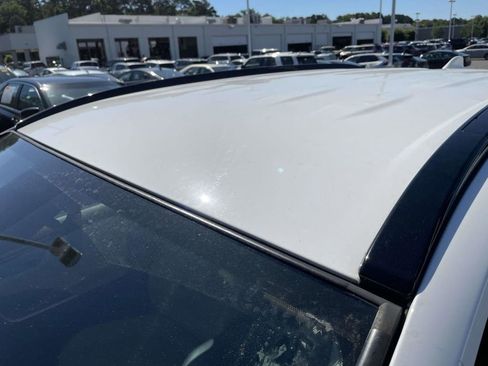 Used 2021 Toyota RAV4 LE FWD image 31