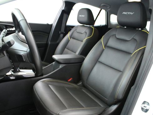 Used 2024 Chevrolet Trax ACTIV w/ Driver Confidence Package FWD image 25