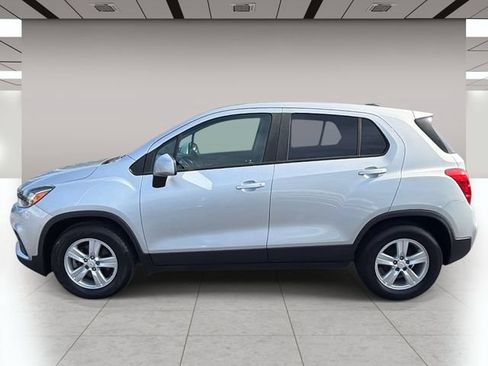 Used 2020 Chevrolet Trax LS w/ Tint and Cruise Package FWD image 6