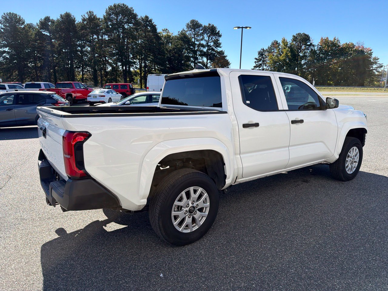 Used 2025 Toyota Tacoma SR RWD image 10
