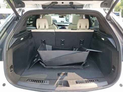 Used 2023 Cadillac XT4 Sport FWD image 29