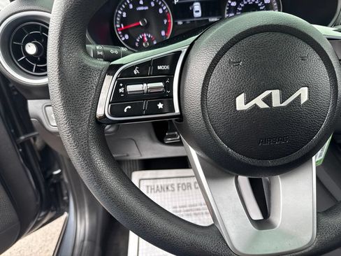 Used 2023 Kia Forte LXS FWD image 18