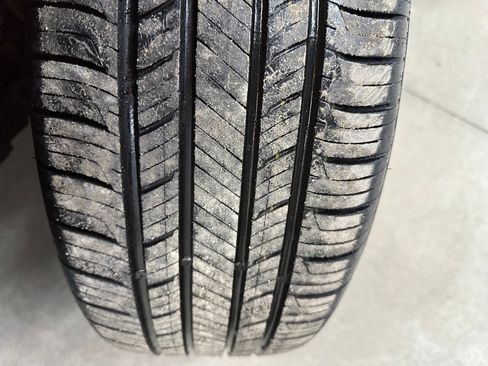 Certified 2023 Buick Encore GX Preferred w/ Cold Weather Comfort Package image 35