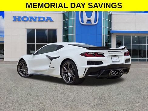Used 2024 Chevrolet Corvette Z06 w/ Battery Protection Package RWD image 5