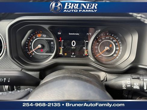 New 2026 Jeep Wrangler Unlimited Rubicon image 18